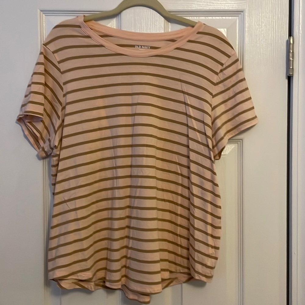 Light Pink/ Tan stripped tshirt